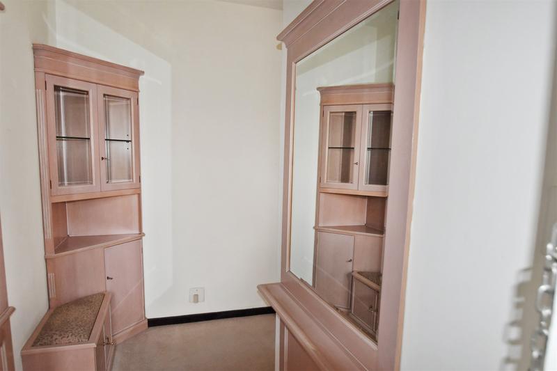 3 Bedroom Property for Sale in Sandhurst Gauteng