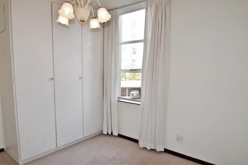 3 Bedroom Property for Sale in Sandhurst Gauteng
