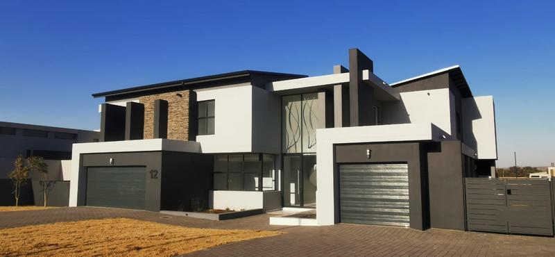 5 Bedroom Property for Sale in Midstream Ridge Gauteng