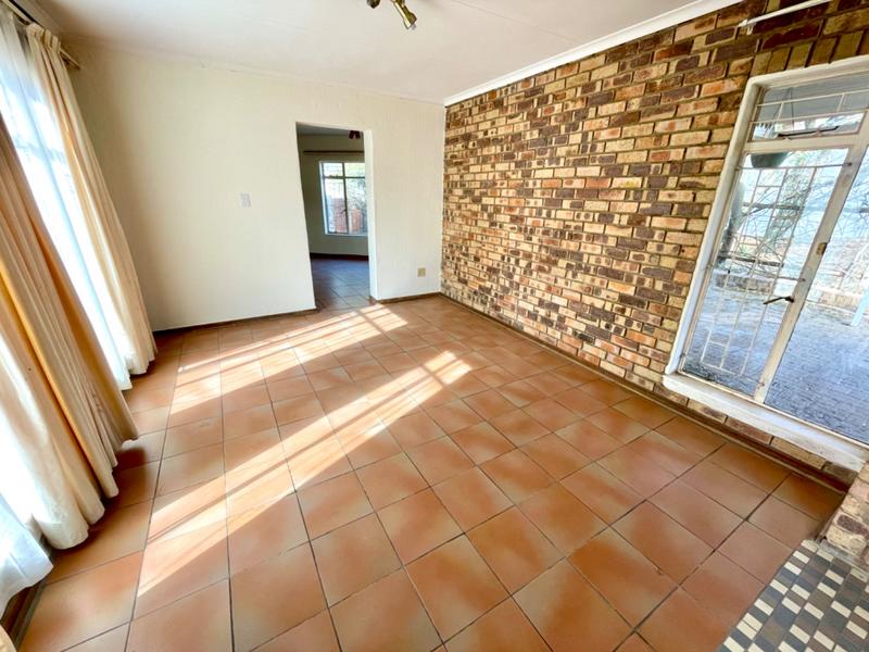 4 Bedroom Property for Sale in Rant En Dal Gauteng