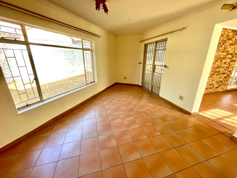 4 Bedroom Property for Sale in Rant En Dal Gauteng