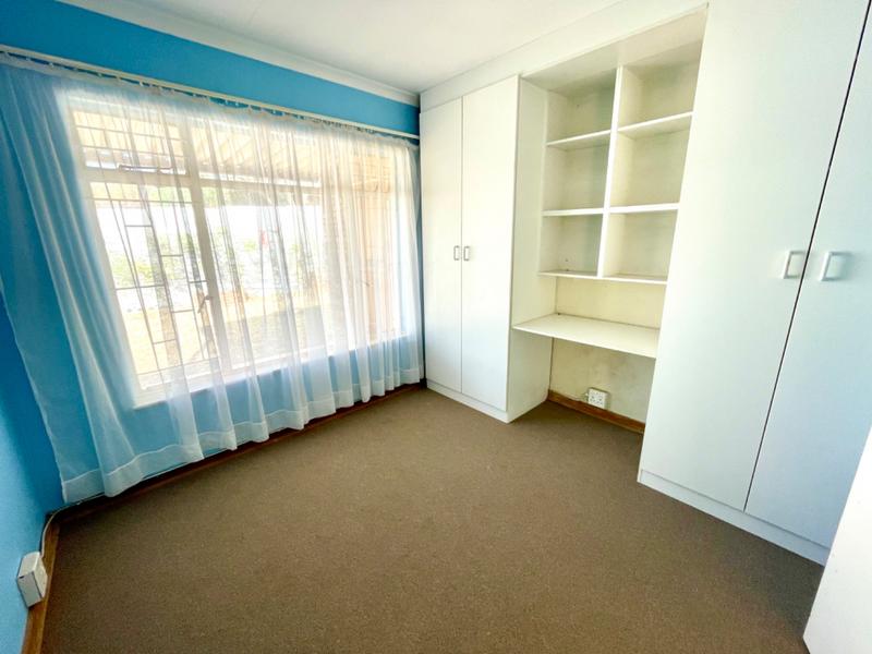 4 Bedroom Property for Sale in Rant En Dal Gauteng