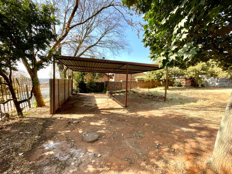 4 Bedroom Property for Sale in Rant En Dal Gauteng