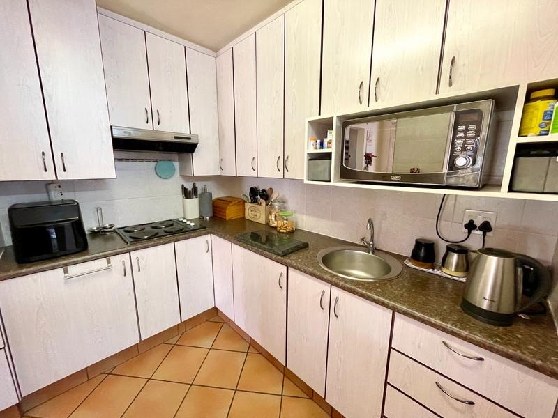 4 Bedroom Property for Sale in Rant En Dal Gauteng