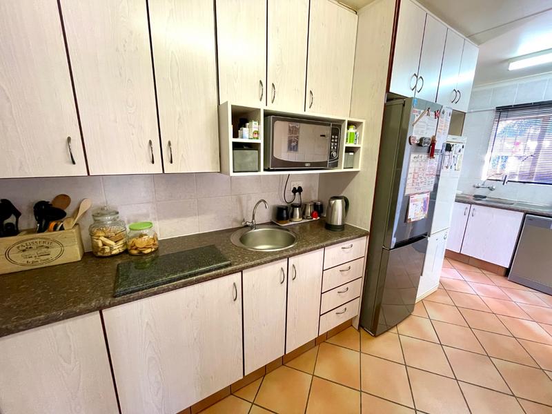 4 Bedroom Property for Sale in Rant En Dal Gauteng