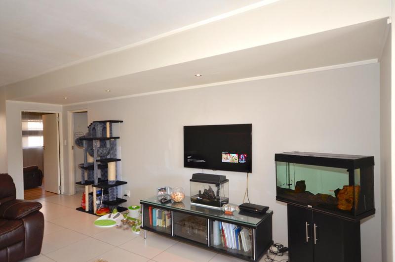 2 Bedroom Property for Sale in Edenburg Gauteng