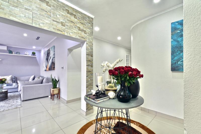 4 Bedroom Property for Sale in Glenvista Gauteng