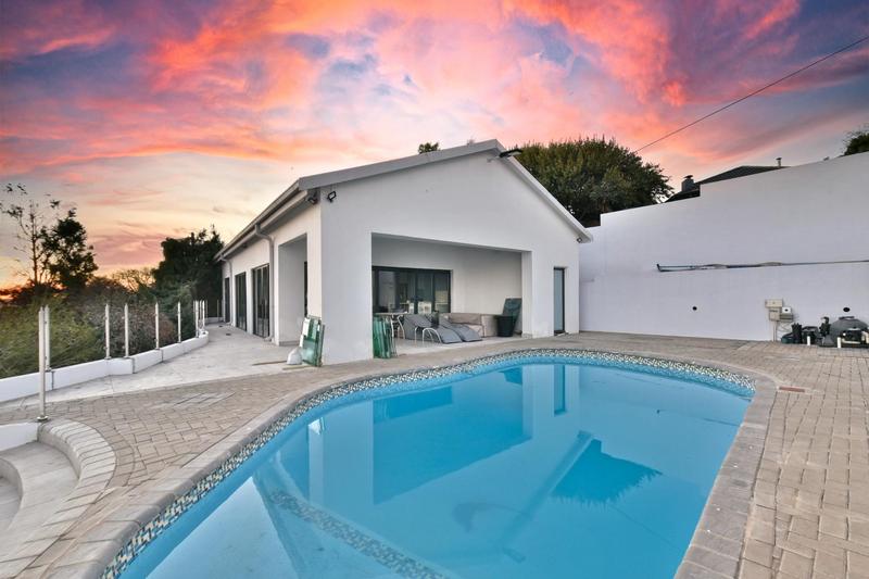 4 Bedroom Property for Sale in Glenvista Gauteng