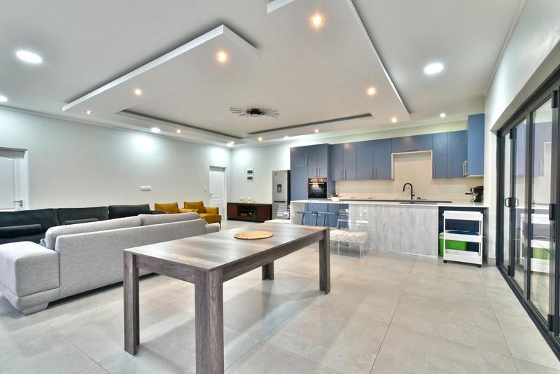 4 Bedroom Property for Sale in Glenvista Gauteng