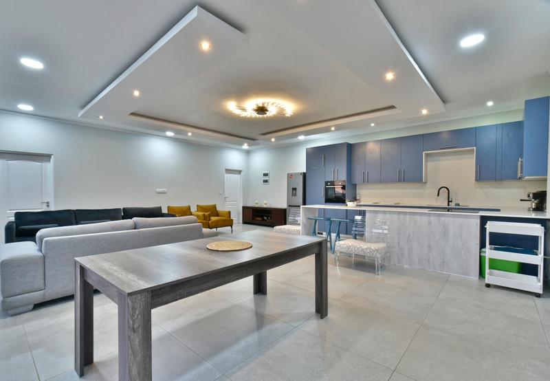 4 Bedroom Property for Sale in Glenvista Gauteng