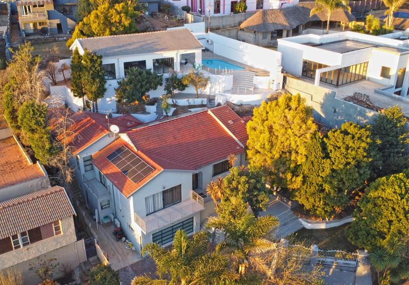 4 Bedroom Property for Sale in Glenvista Gauteng