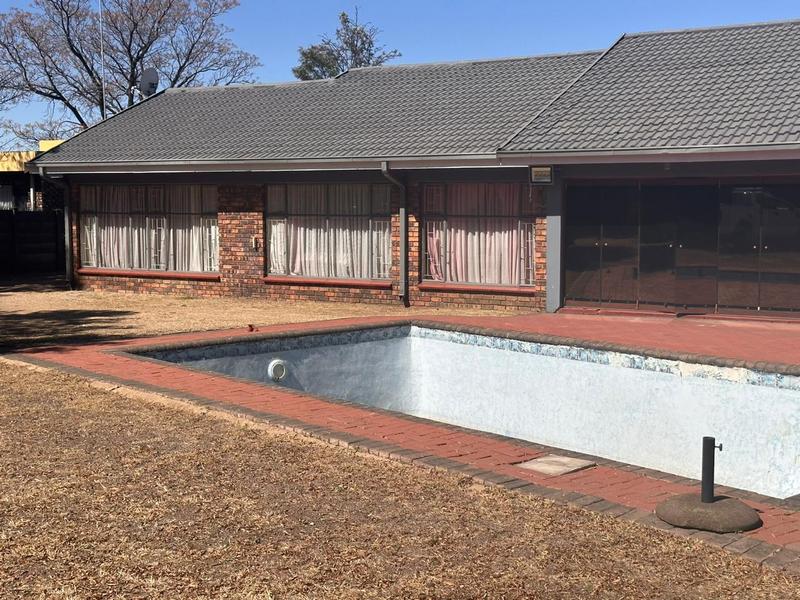 4 Bedroom Property for Sale in Bedworth Park Gauteng