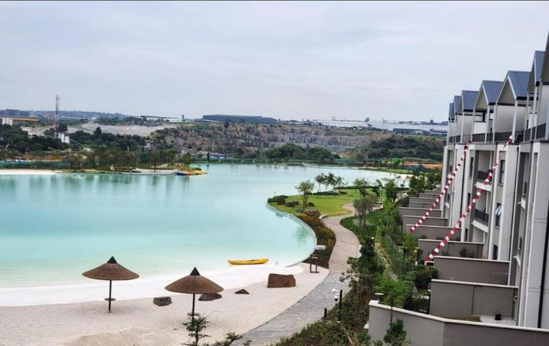 To Let 2 Bedroom Property for Rent in Waterfall Gauteng