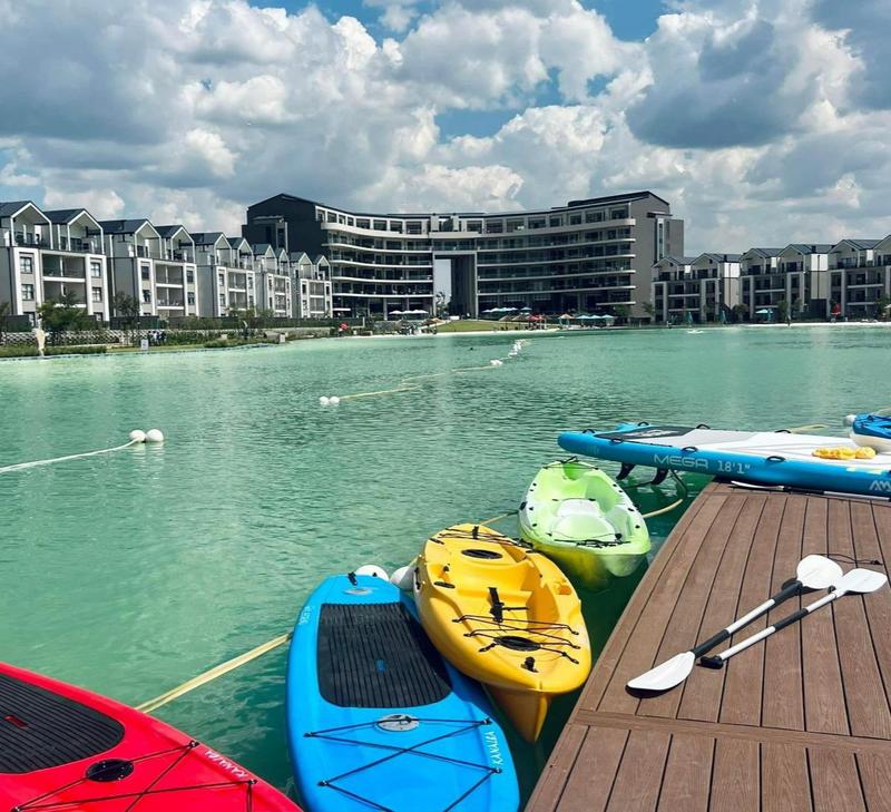 To Let 2 Bedroom Property for Rent in Waterfall Gauteng