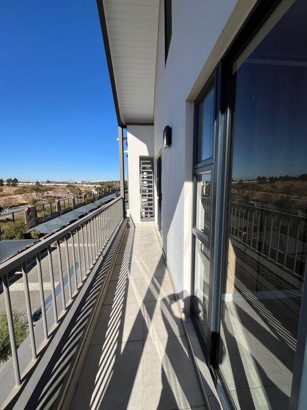 To Let 2 Bedroom Property for Rent in Waterfall Gauteng