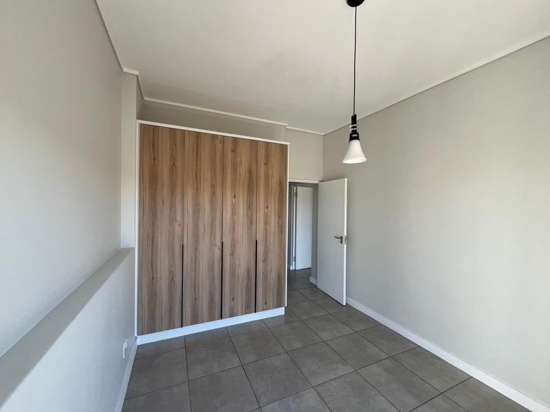 To Let 2 Bedroom Property for Rent in Waterfall Gauteng