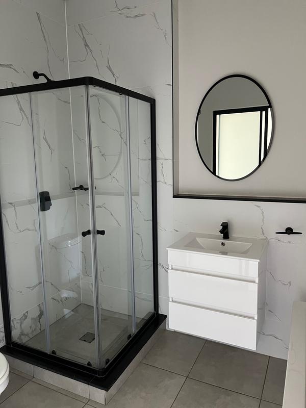 To Let 2 Bedroom Property for Rent in Waterfall Gauteng