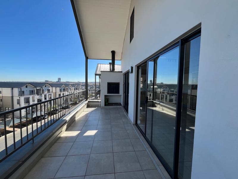 To Let 2 Bedroom Property for Rent in Waterfall Gauteng