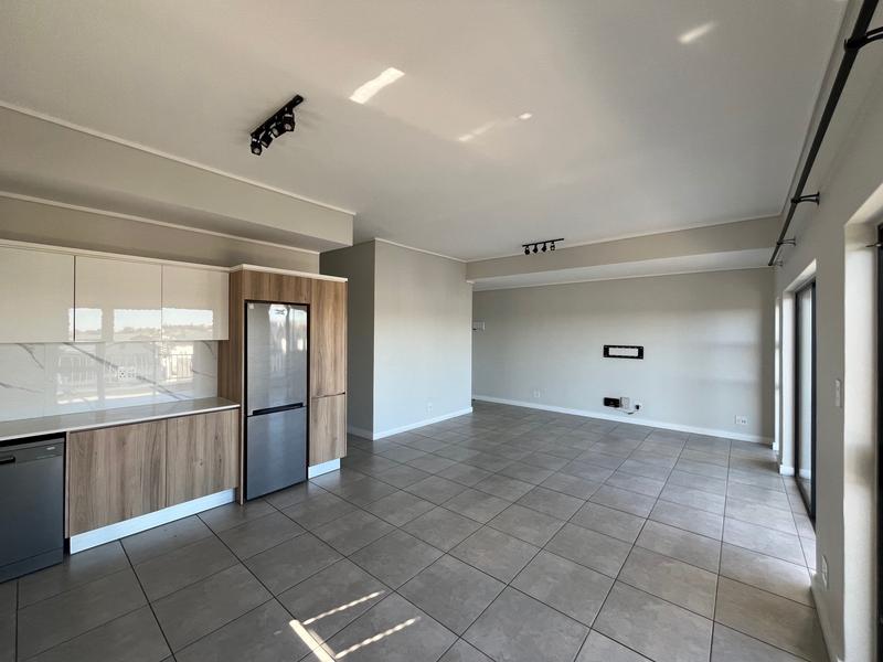 To Let 2 Bedroom Property for Rent in Waterfall Gauteng