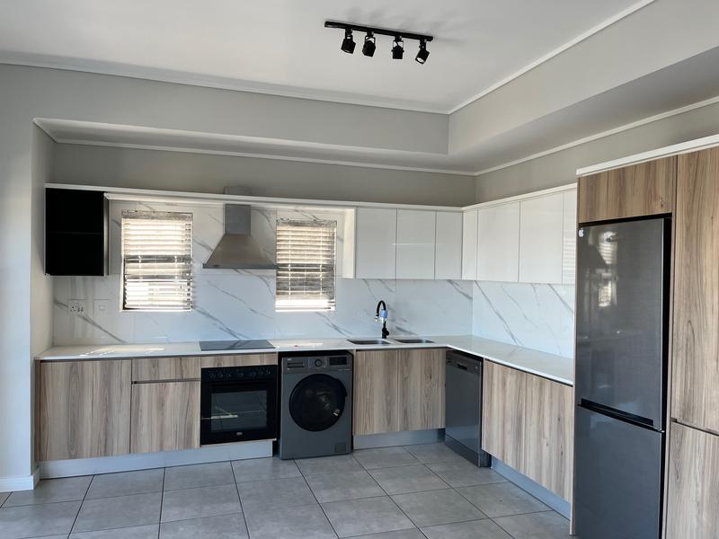 To Let 2 Bedroom Property for Rent in Waterfall Gauteng