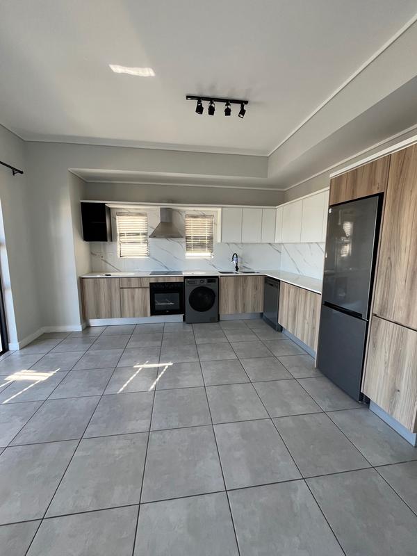 To Let 2 Bedroom Property for Rent in Waterfall Gauteng