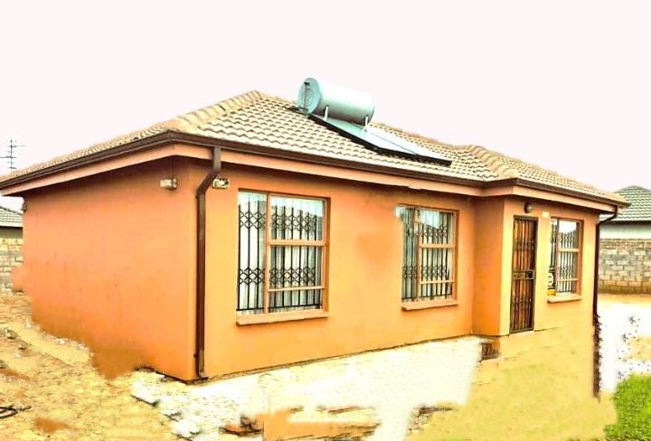 3 Bedroom Property for Sale in Golden Gardens Gauteng