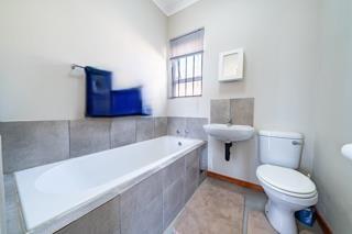 3 Bedroom Property for Sale in Golden Gardens Gauteng