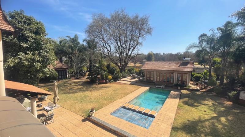 14 Bedroom Property for Sale in Raslouw Gauteng
