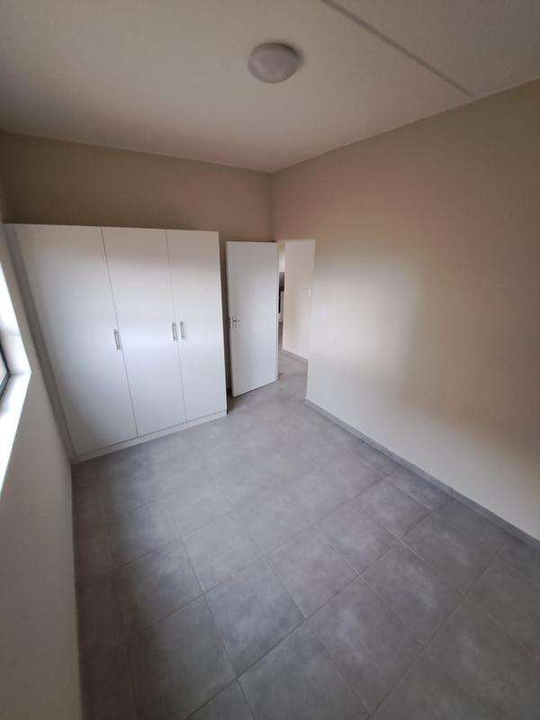 To Let 2 Bedroom Property for Rent in Vosloorus Gauteng