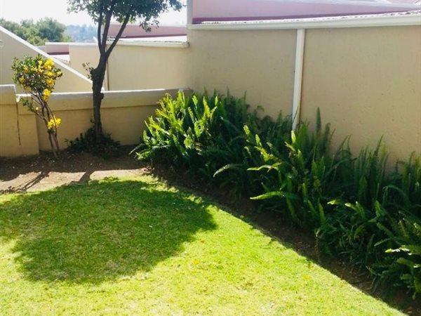 To Let 2 Bedroom Property for Rent in Vorna Valley Gauteng