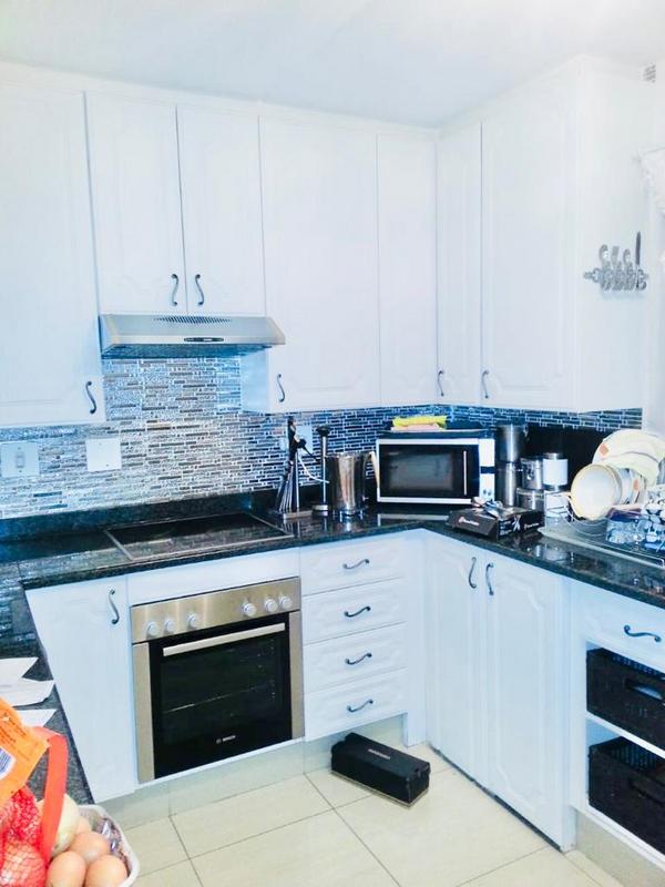 To Let 2 Bedroom Property for Rent in Vorna Valley Gauteng