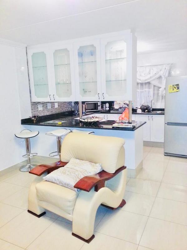 To Let 2 Bedroom Property for Rent in Vorna Valley Gauteng