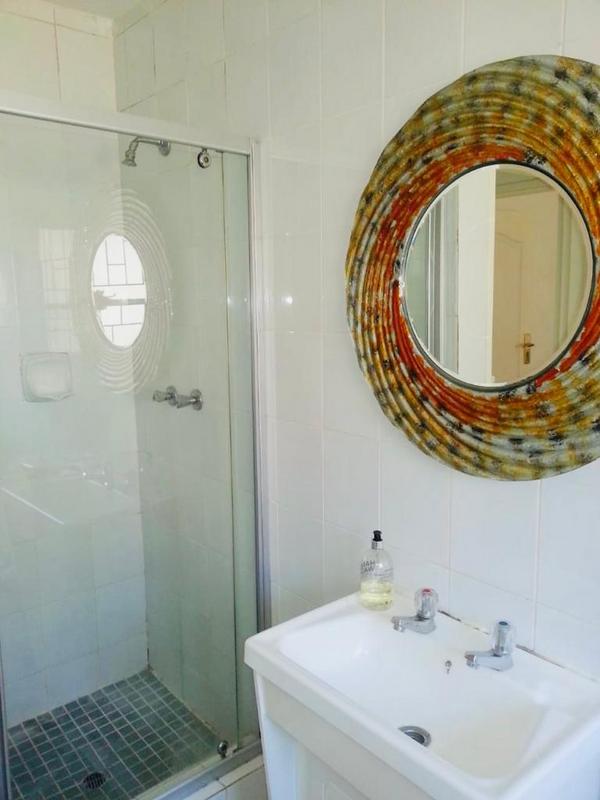 To Let 2 Bedroom Property for Rent in Vorna Valley Gauteng