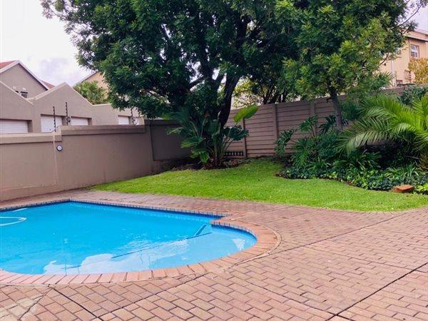 To Let 2 Bedroom Property for Rent in Vorna Valley Gauteng