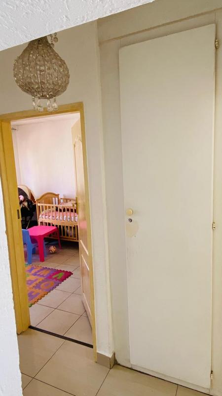 To Let 2 Bedroom Property for Rent in Vorna Valley Gauteng