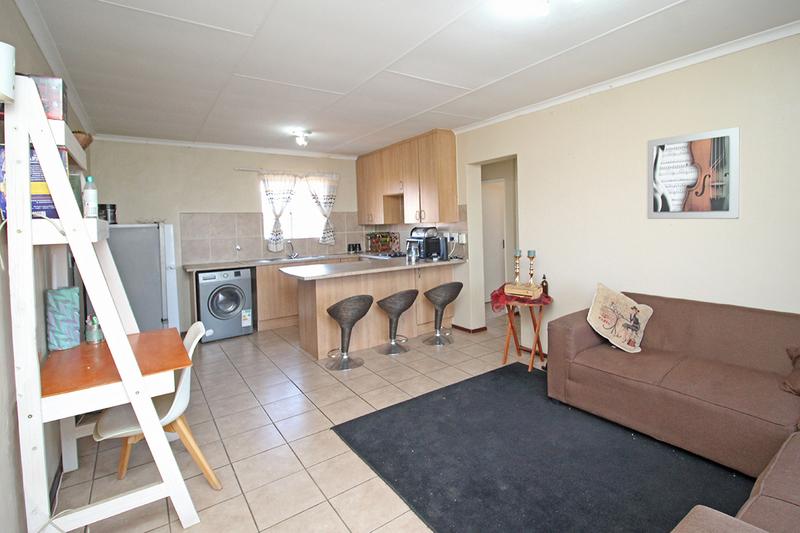 3 Bedroom Property for Sale in Erand Gardens Gauteng