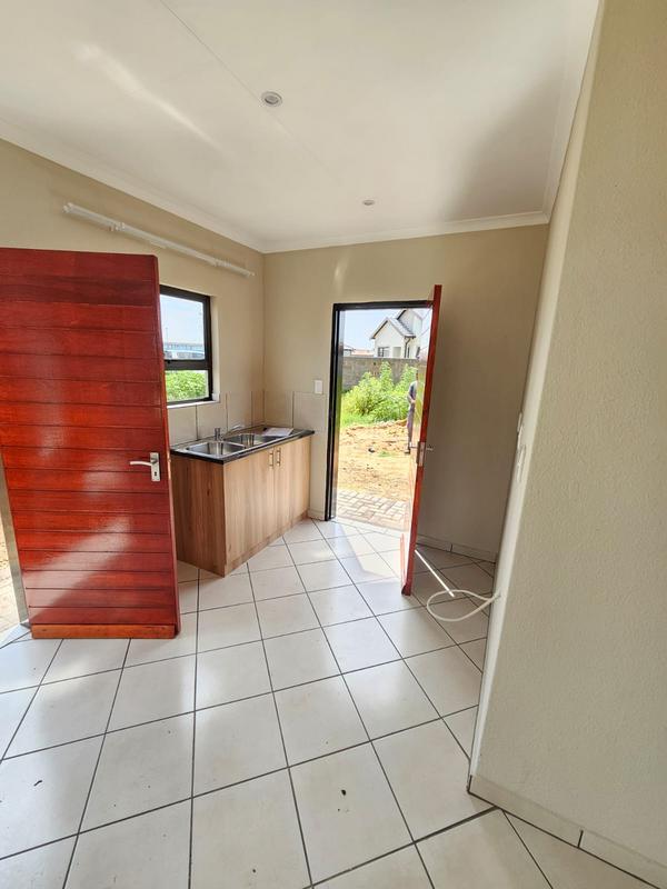 3 Bedroom Property for Sale in Selcourt Gauteng