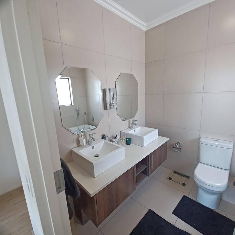 2 Bedroom Property for Sale in Edenburg Gauteng