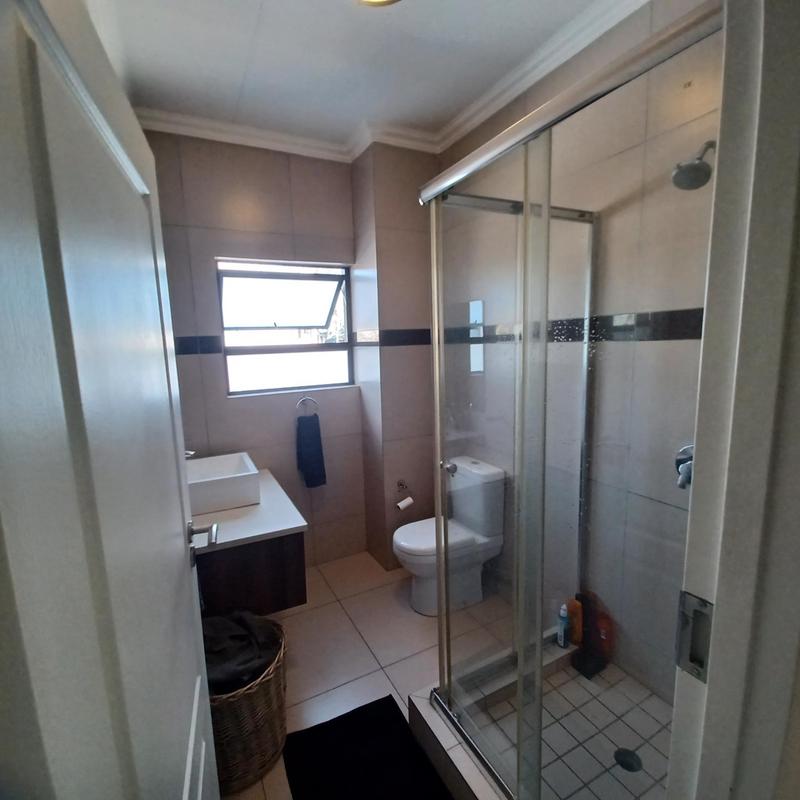 2 Bedroom Property for Sale in Edenburg Gauteng