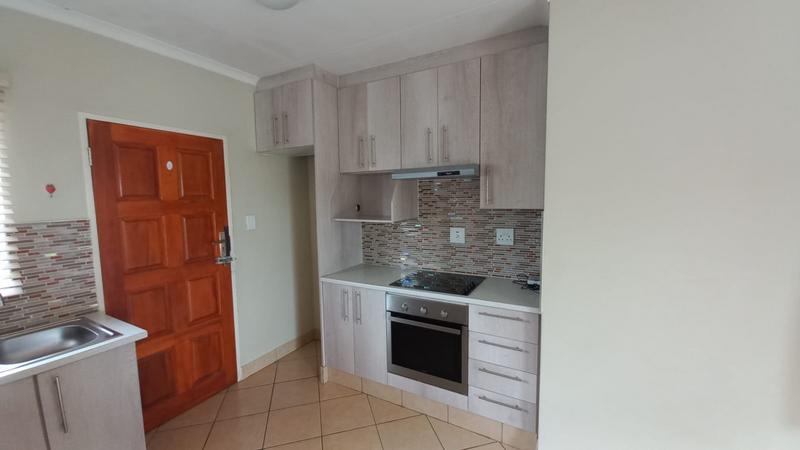 To Let 2 Bedroom Property for Rent in Kirkney Gauteng