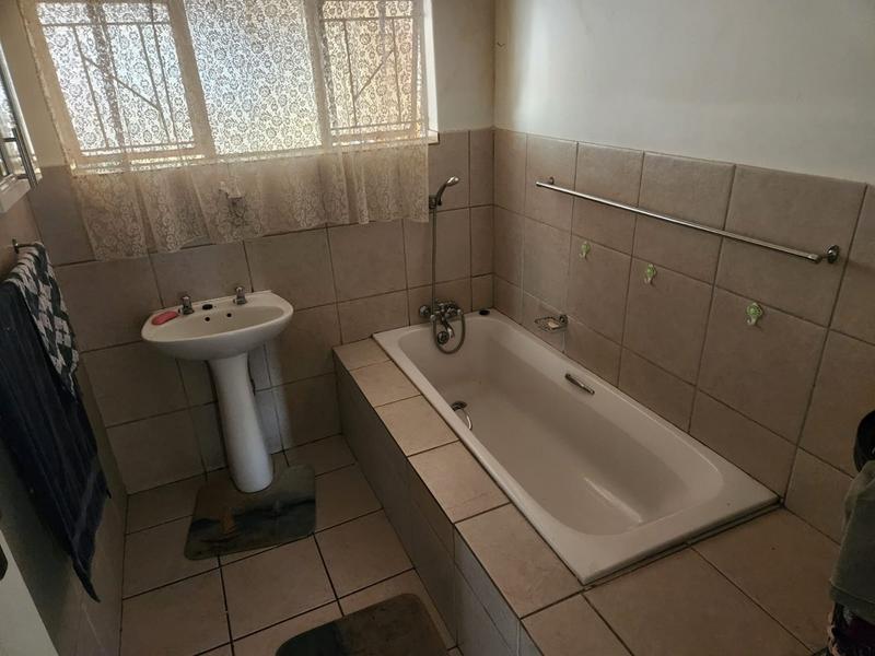 3 Bedroom Property for Sale in Claremont Gauteng