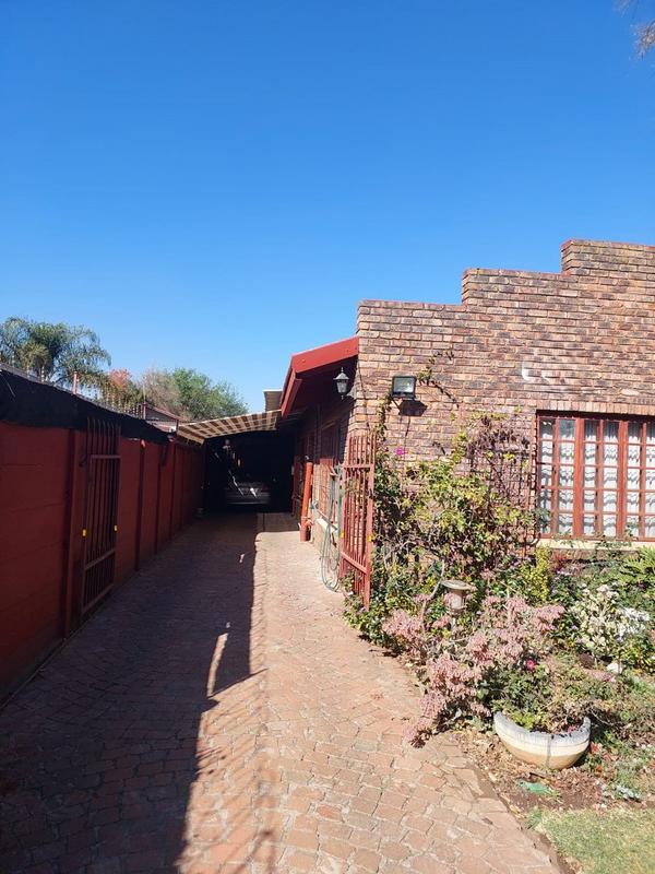 3 Bedroom Property for Sale in Daspoort Gauteng