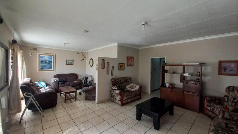3 Bedroom Property for Sale in Hermanstad Gauteng