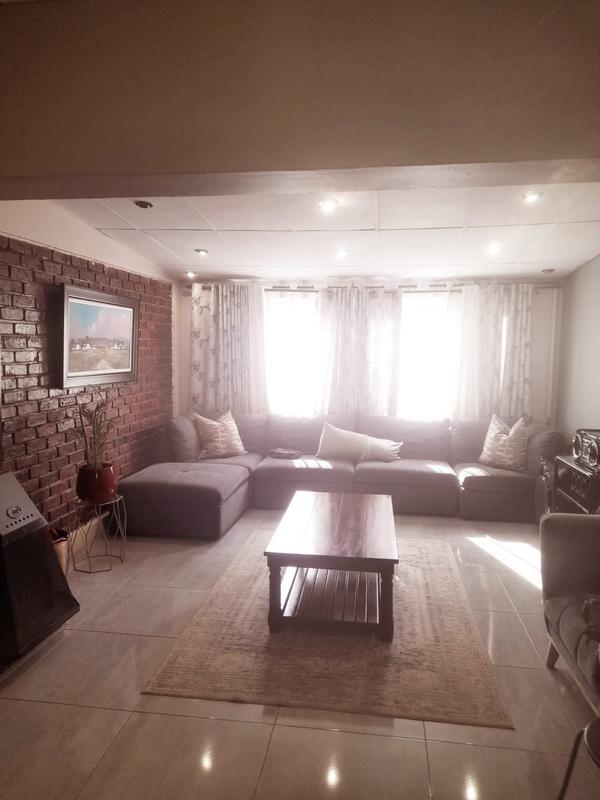 4 Bedroom Property for Sale in Meyerton Park Gauteng