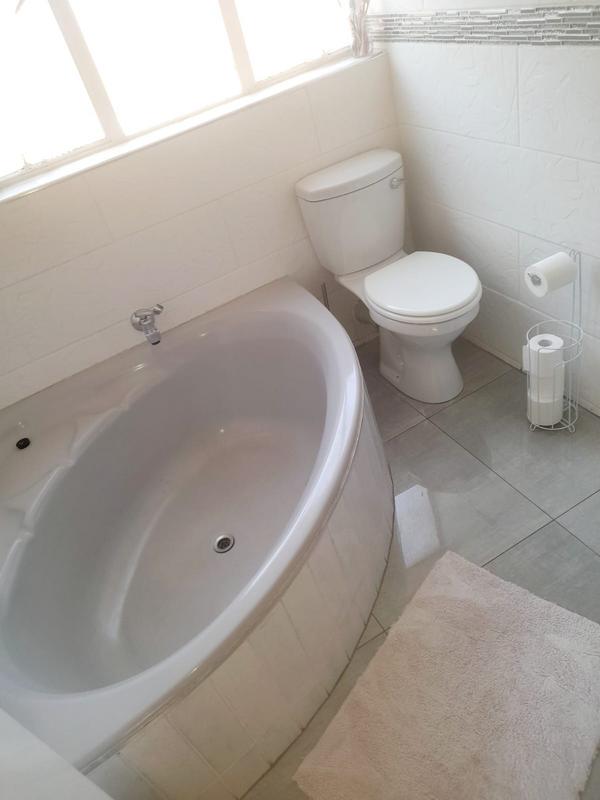 4 Bedroom Property for Sale in Meyerton Park Gauteng