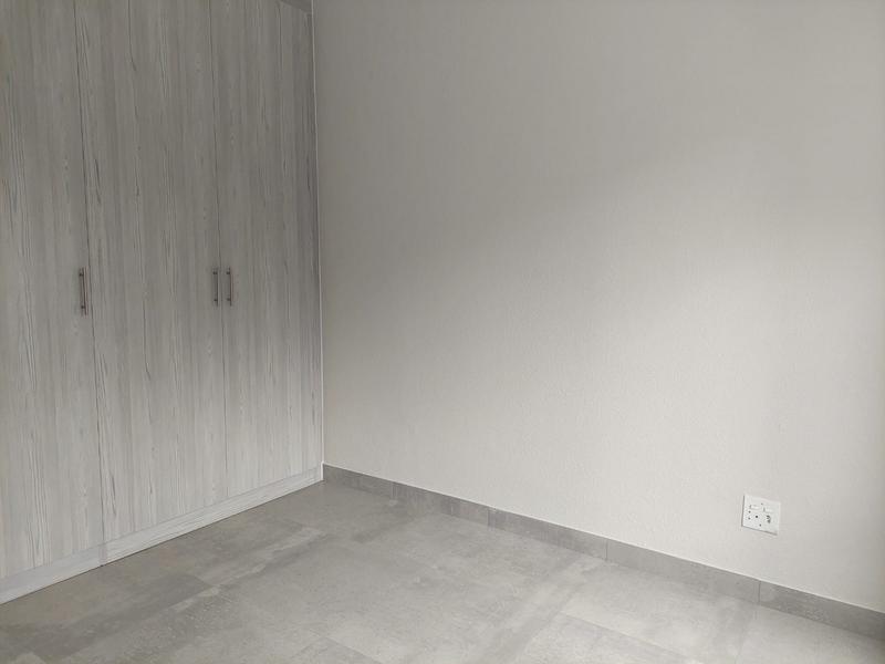 2 Bedroom Property for Sale in Halfway Gardens Gauteng