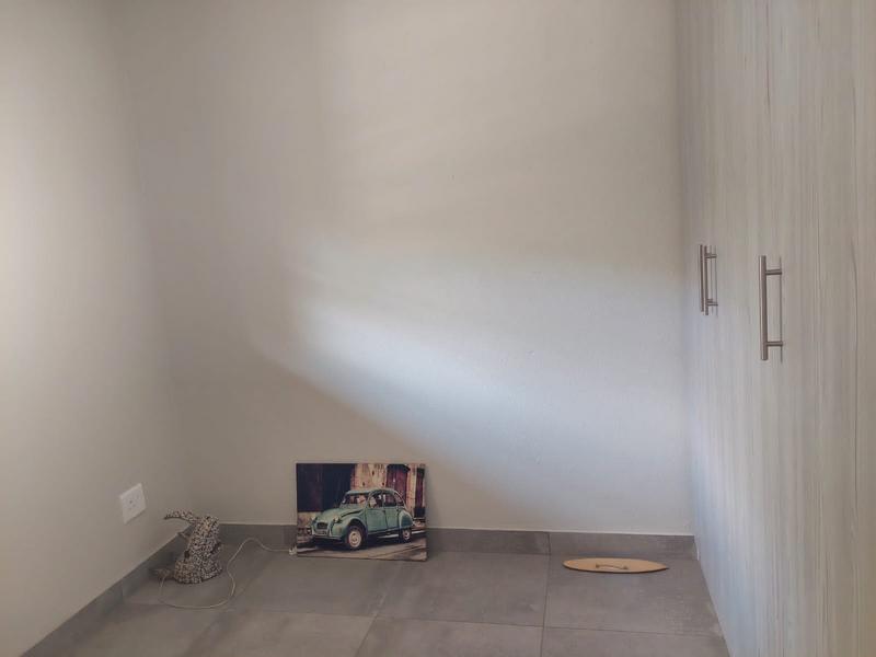 2 Bedroom Property for Sale in Halfway Gardens Gauteng