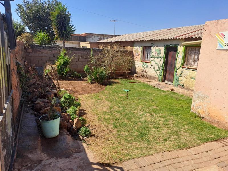 2 Bedroom Property for Sale in Dobsonville Gauteng