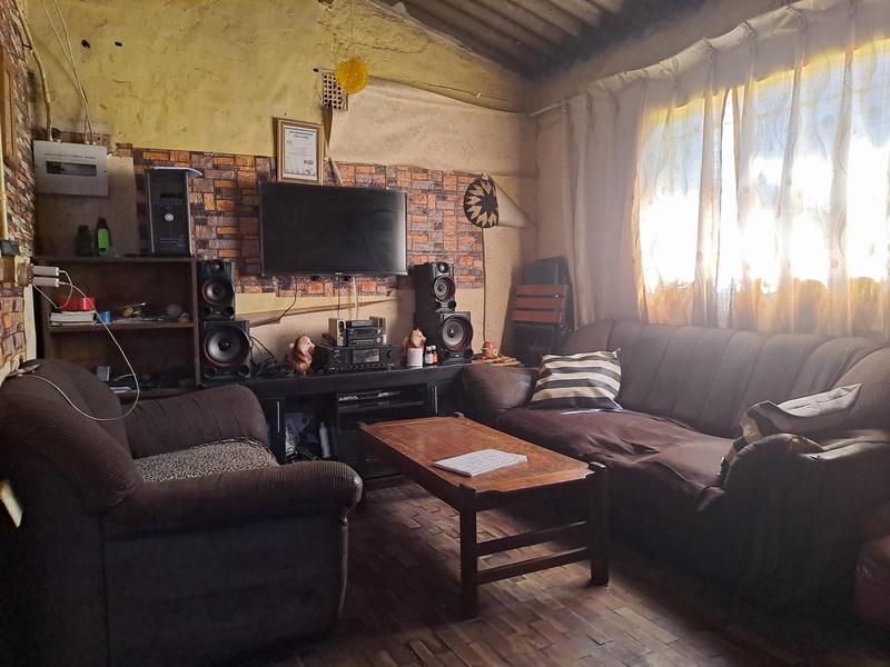 2 Bedroom Property for Sale in Dobsonville Gauteng