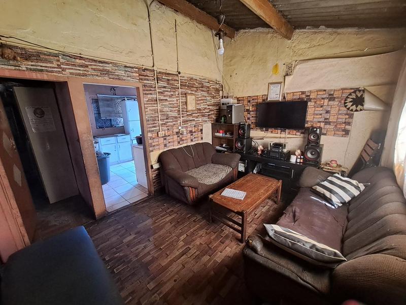 2 Bedroom Property for Sale in Dobsonville Gauteng
